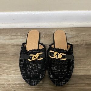 Elegant Black and Gold Women's Slip-On Shoes